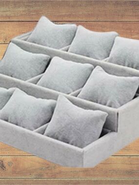 💎 Gray Jewelry Display Tray with Cushions - Home Storage & Organization